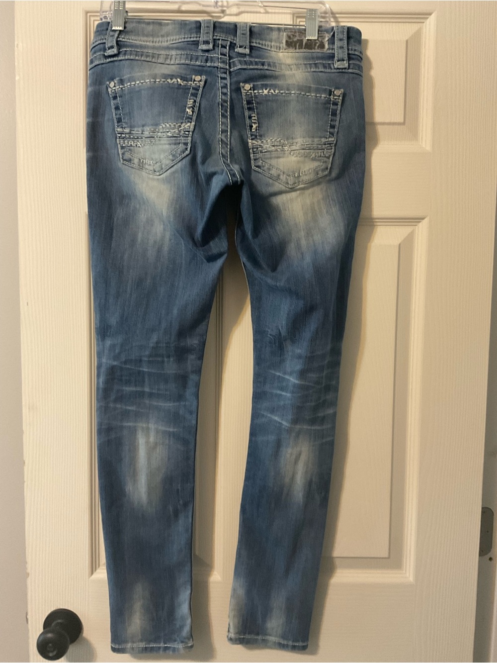 BKE Stella Faded Blue Denim SKINNY Jeans 30X31 1/2” - Picture 2 of 2